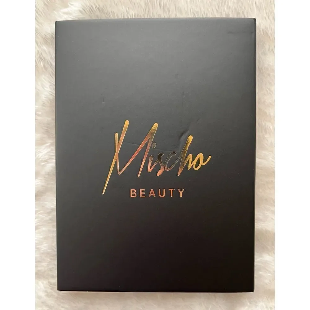 NIB MISCHO BEAUTY Limited Edition - Mischo Beauty Eyeshadow Palette